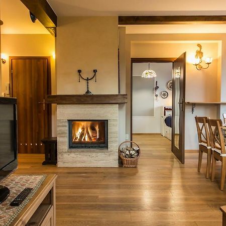 Apartment Tiffany Nowe Bystre Esterno foto